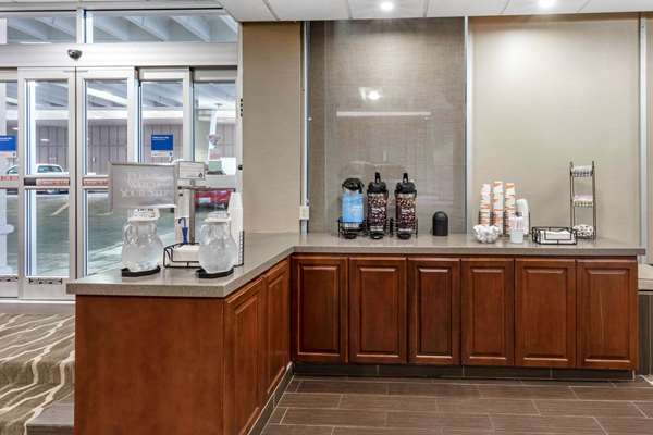 Amenities - Comfort Inn Downtown Memphis - I-40, Exit 1