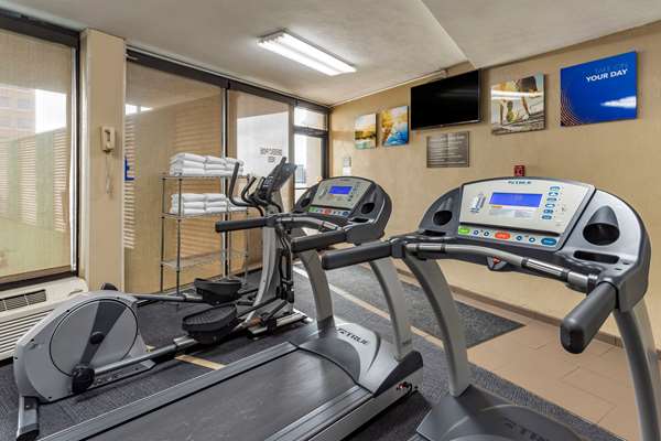 Fitness/ Exercise Room - Comfort Inn Downtown Memphis - I-40, Exit 1