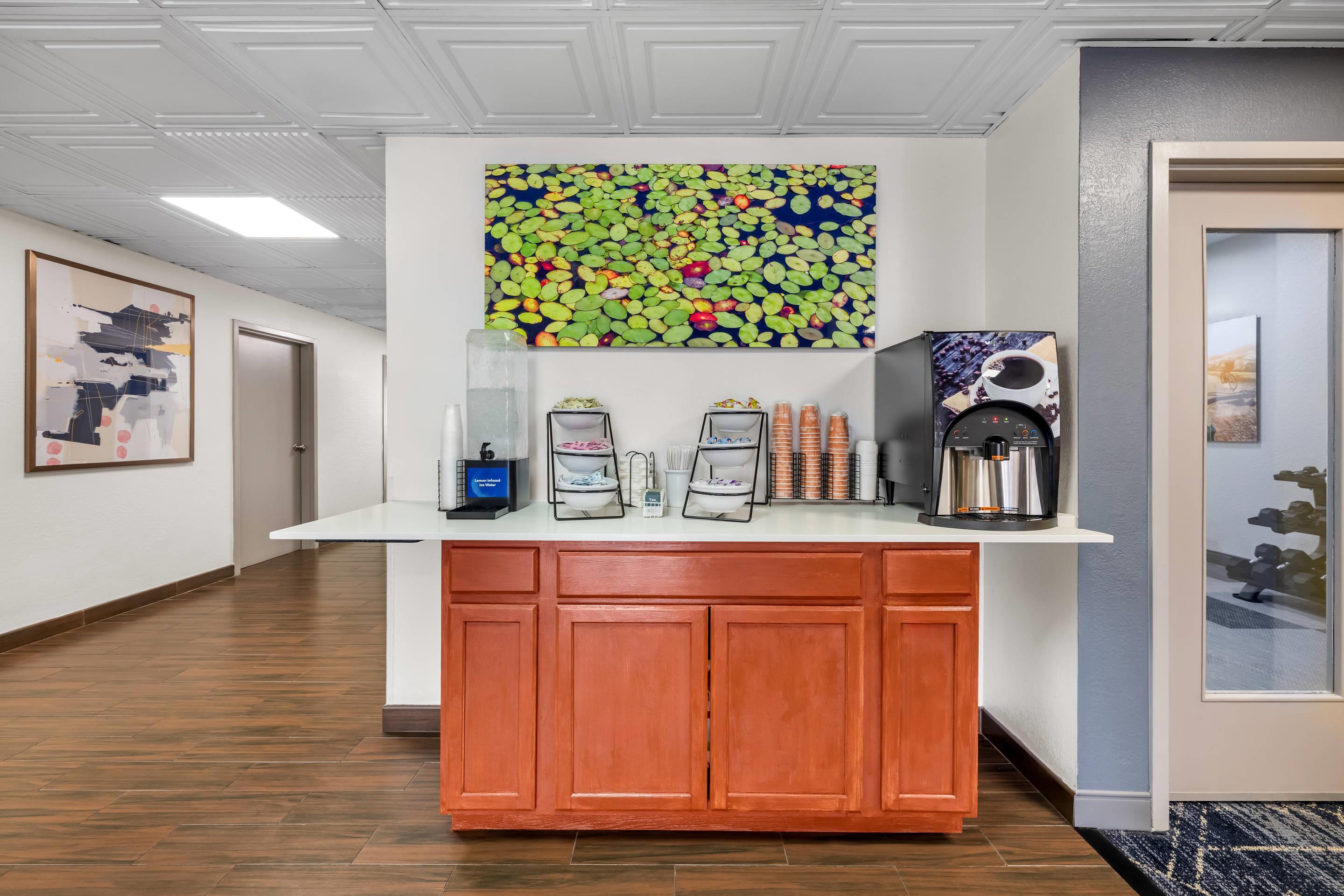 Coffee area | Comfort Inn South Kingsport
