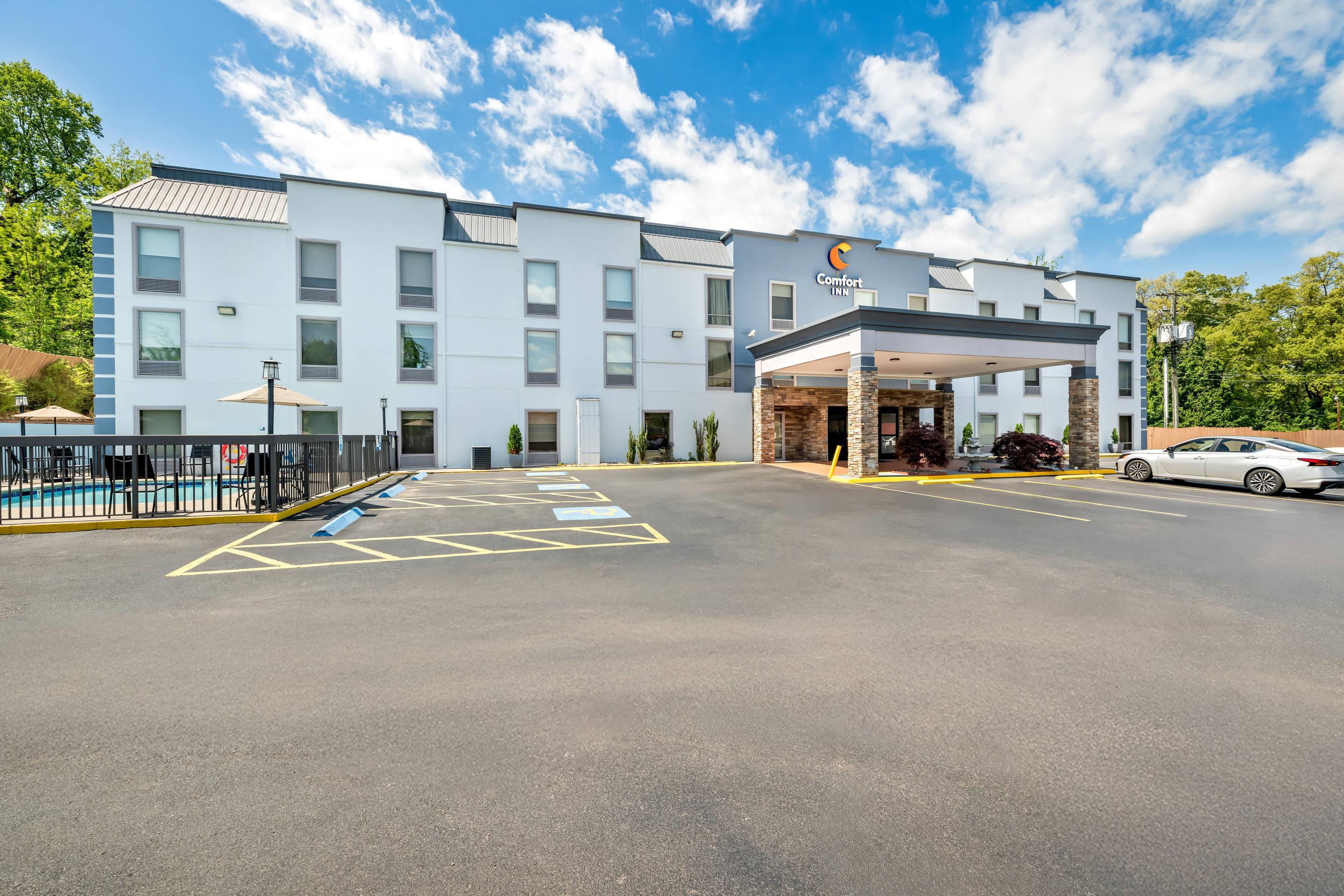 Hotel exterior | Comfort Inn South Kingsport
