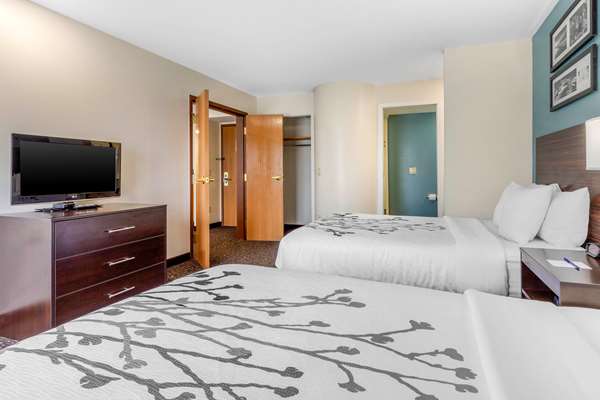 Suite - Sleep Inn & Suites Johnson City - I-26, Exit 19