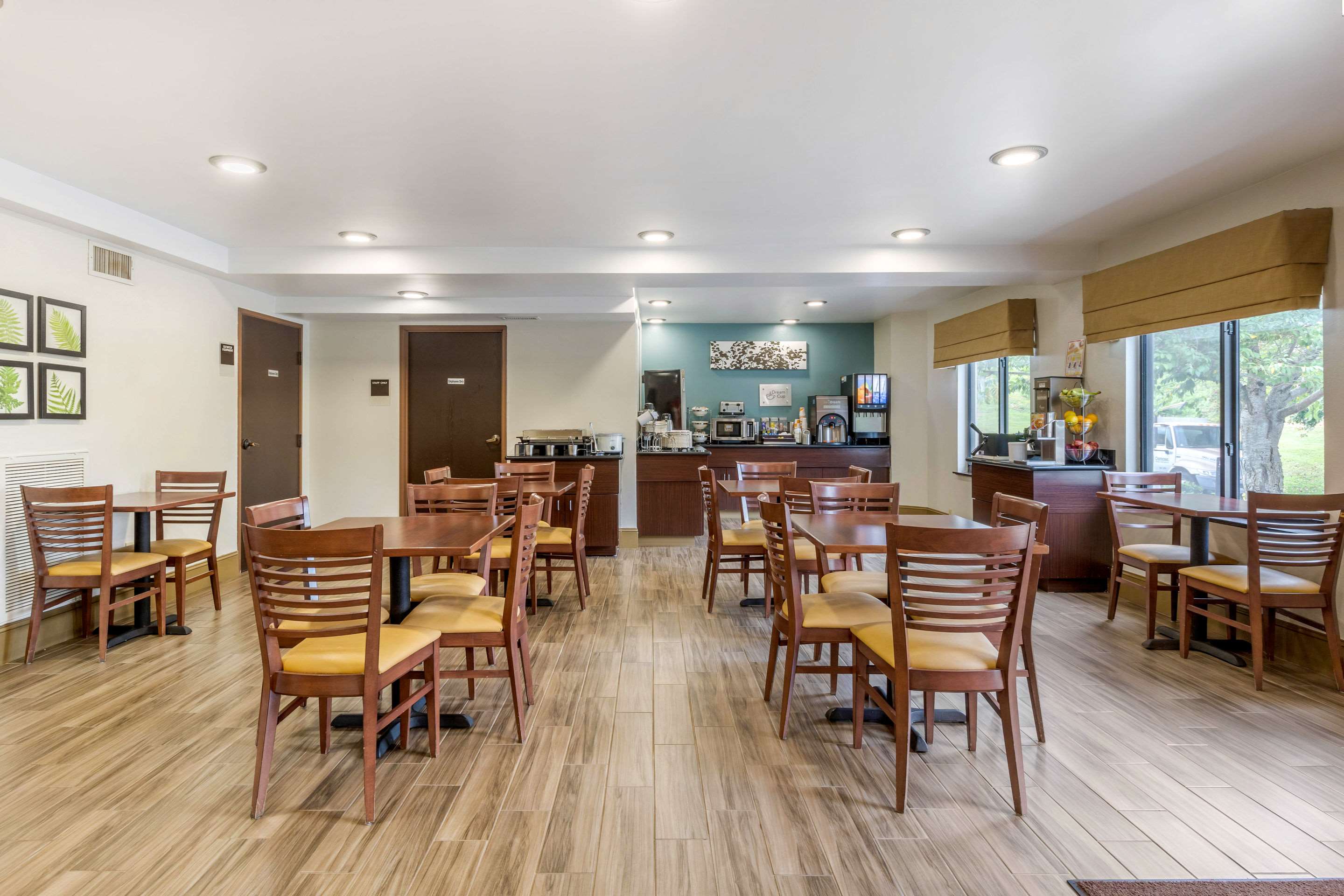 Breakfast area | Sleep Inn & Suites