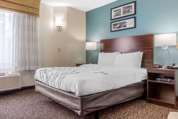  - Sleep Inn & Suites Johnson City - I-26, Exit 19