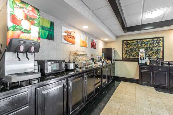 Amenities - Quality Inn & Suites Memphis - I-40, Exit 12
