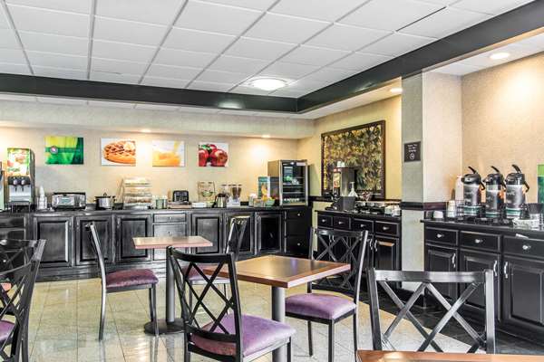 Amenities - Quality Inn & Suites Memphis - I-40, Exit 12