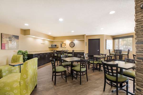 Amenities - MainStay Suites Chattanooga - I-75, Exit 5