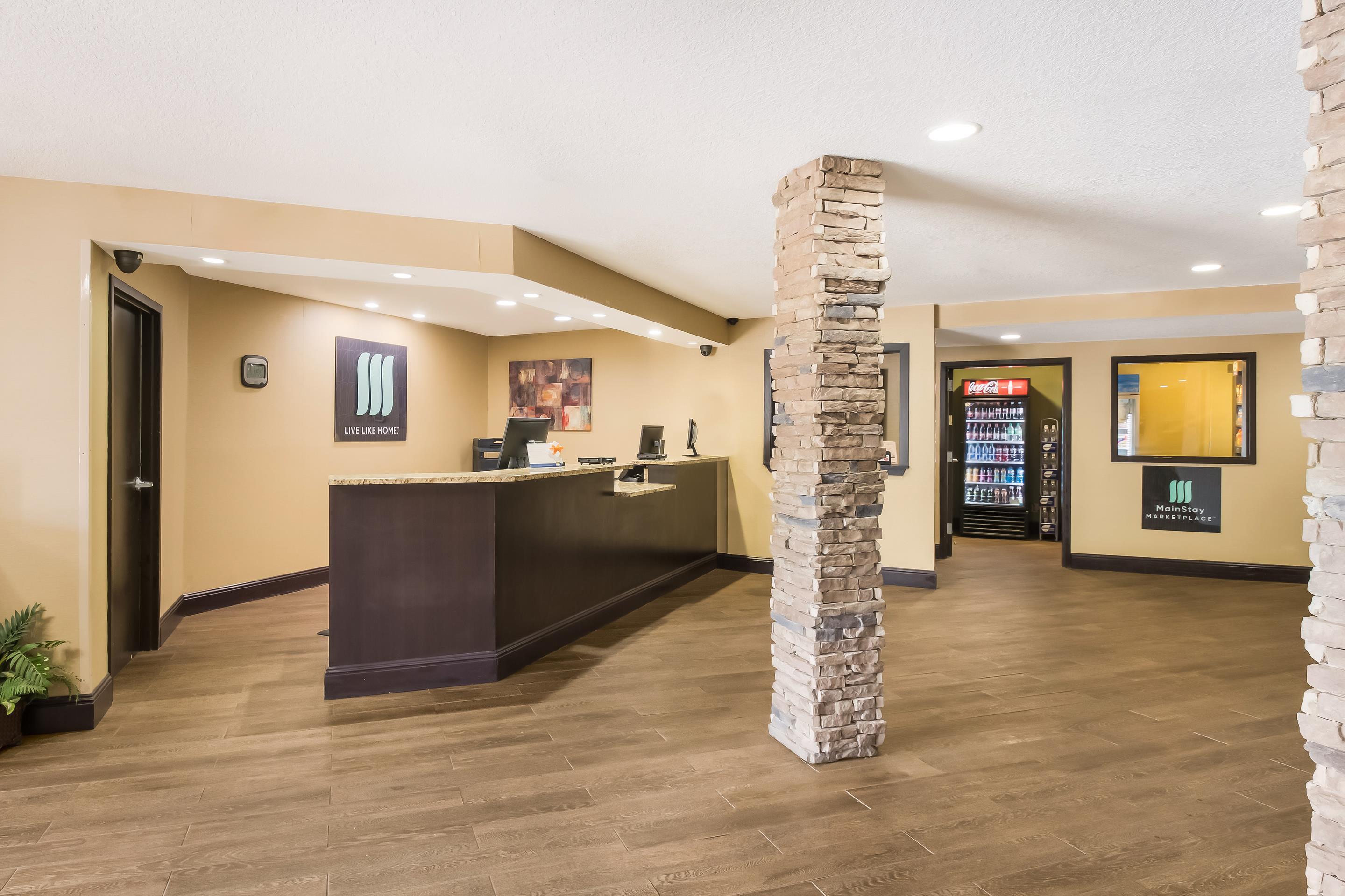 Lobby | MainStay Suites Chattanooga Hamilton Place