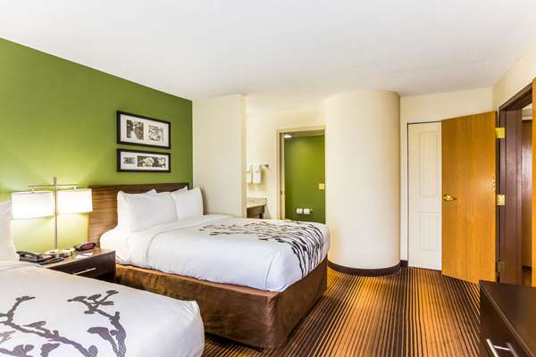  - Sleep Inn & Suites Kingsport - I-81, Exit 63