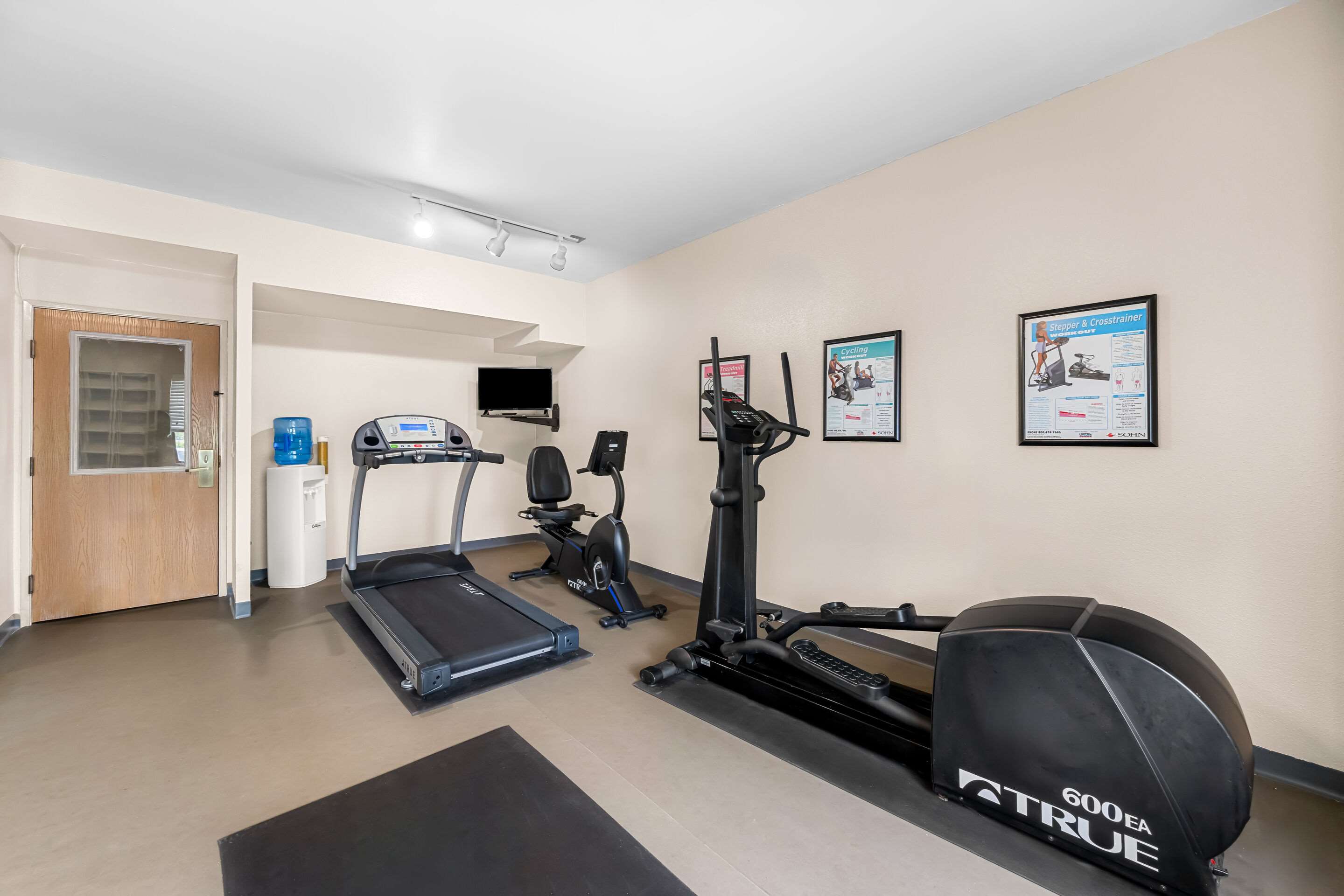 Exercise room | Sleep Inn & Suites Kingsport TriCities Airport
