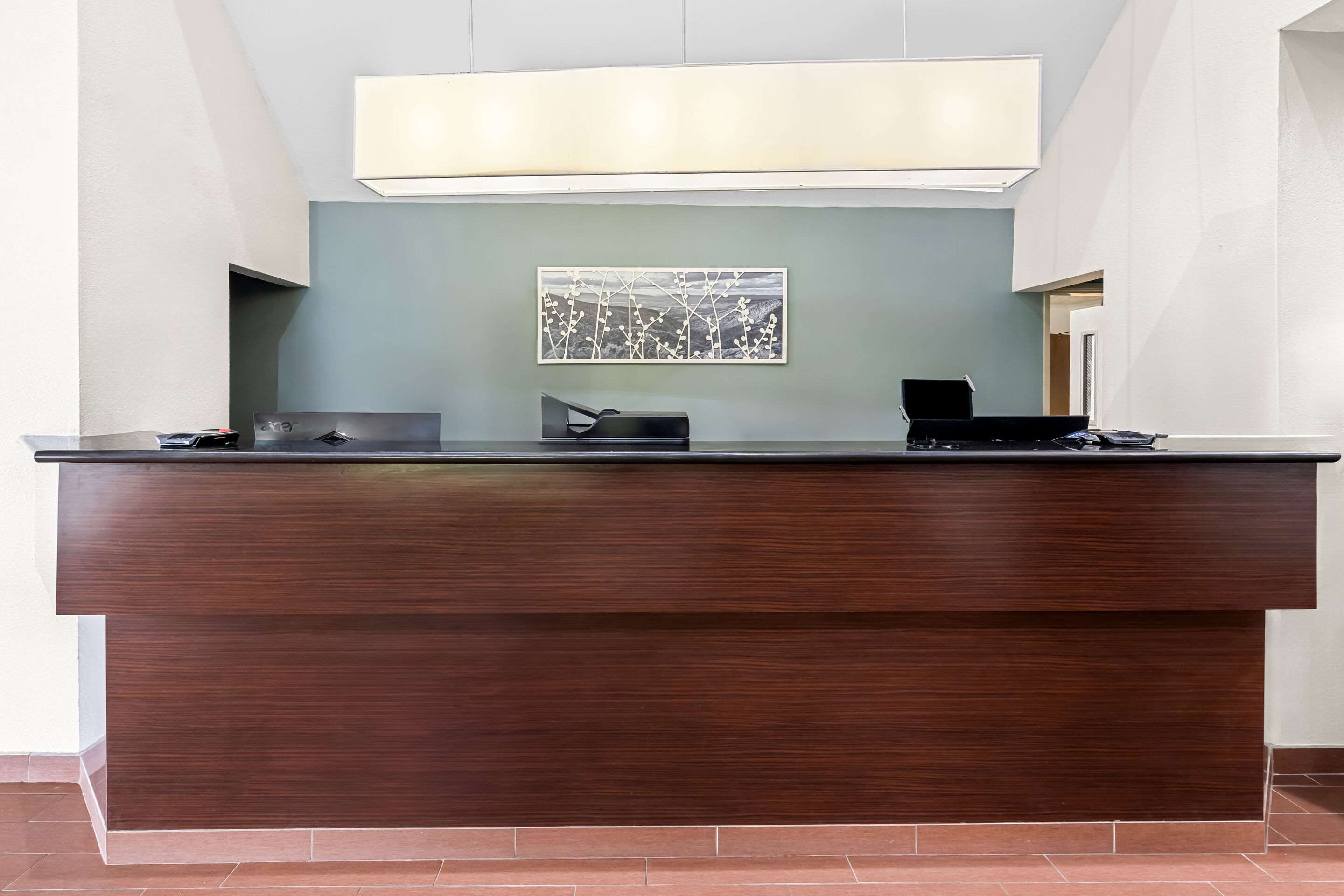 Front desk | Sleep Inn & Suites Kingsport TriCities Airport