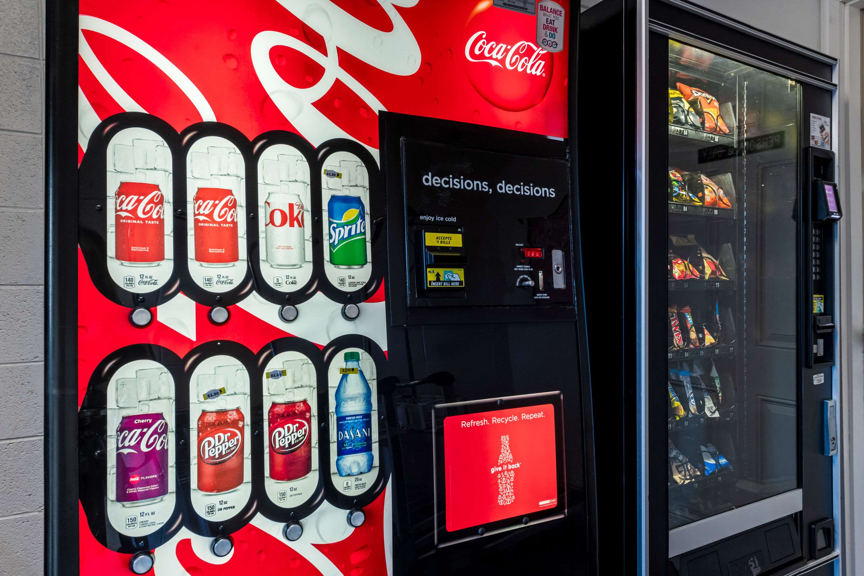 Hotel vending area | Quality Inn And Suites Dollywood