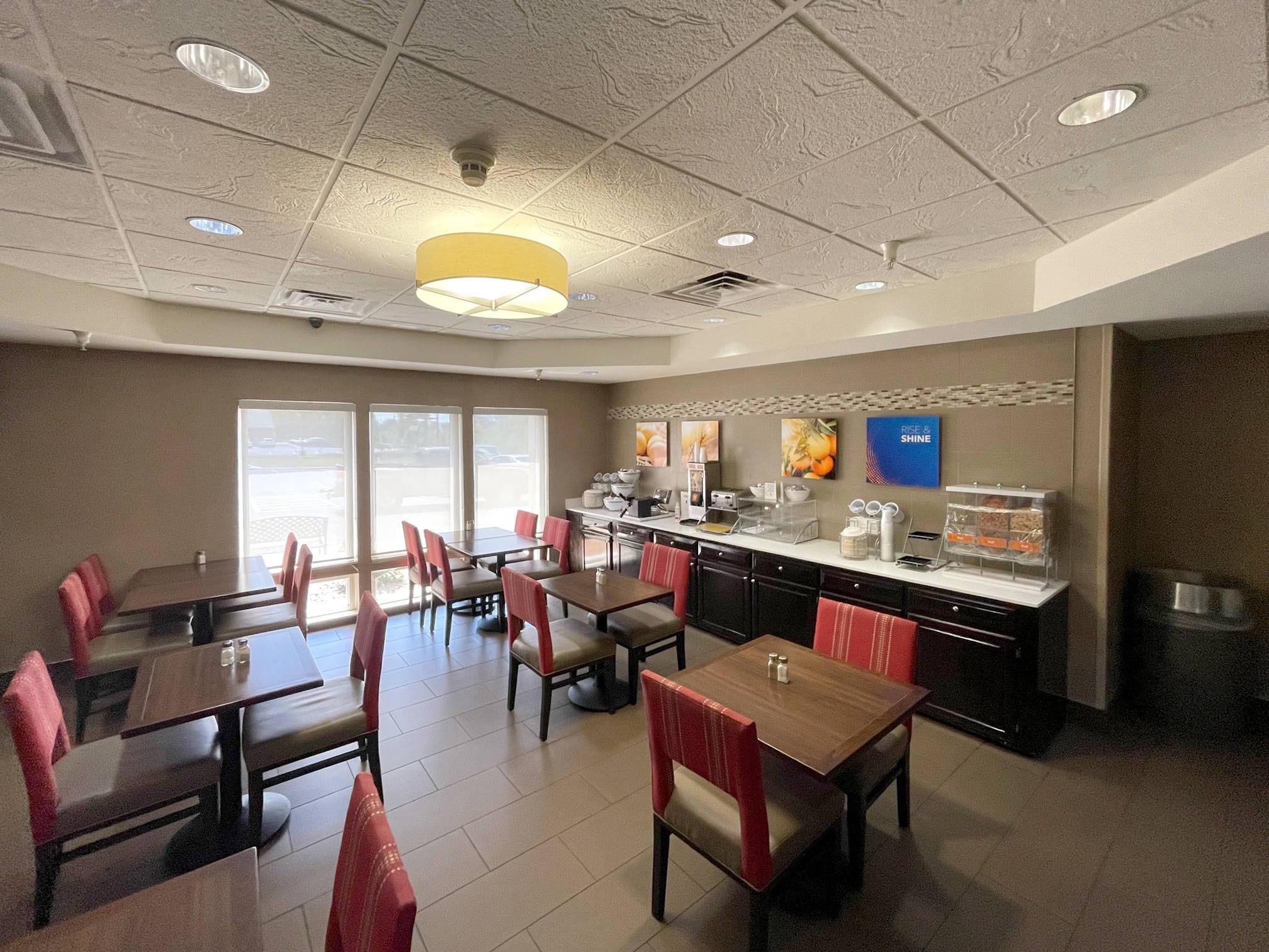 Kitchen | Comfort Suites
