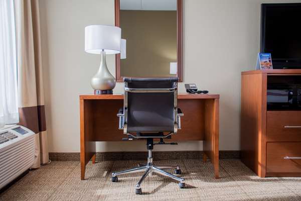  - Comfort Inn Dickson - I-40, Exit 172