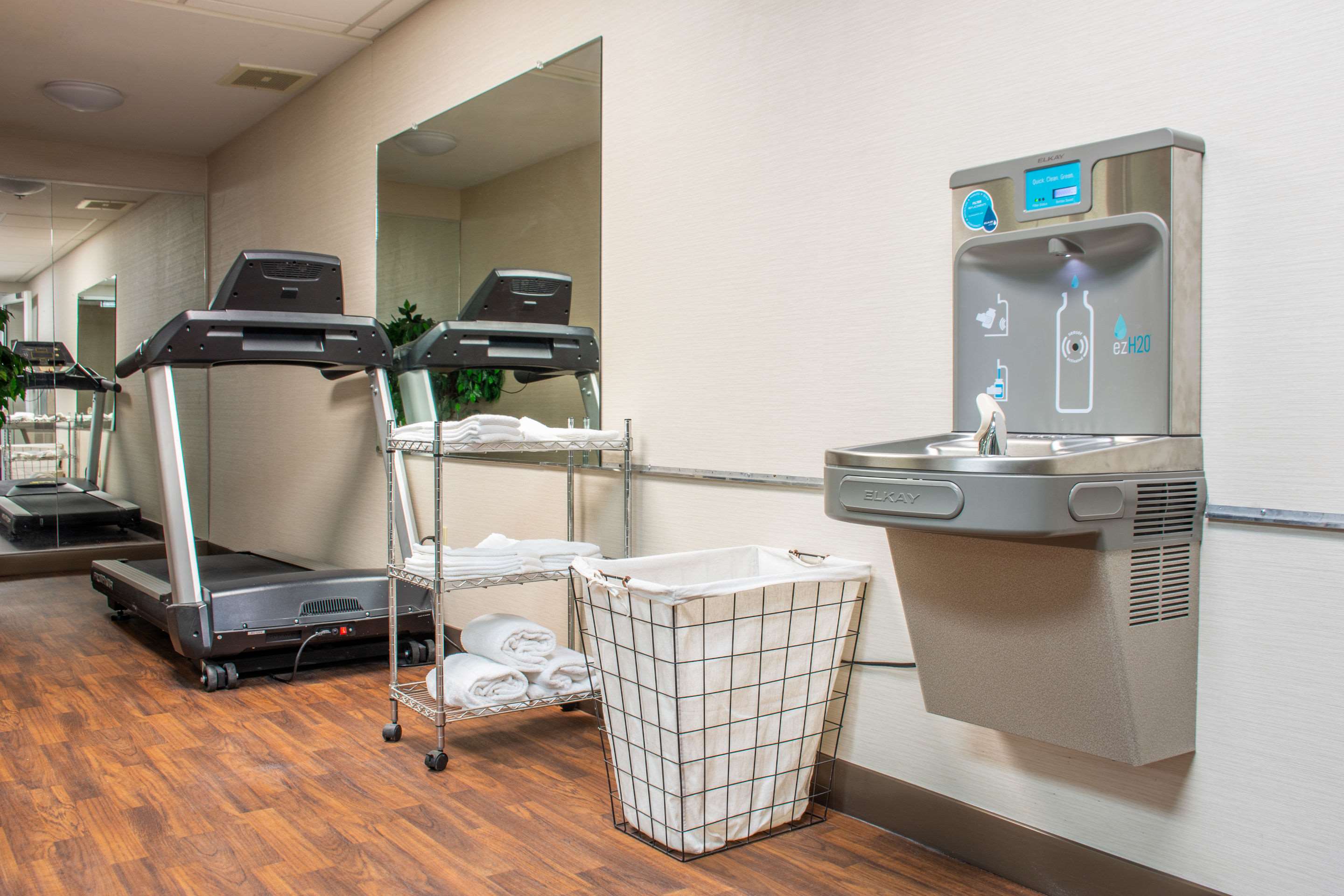 Fitness center | Comfort Inn Dickson