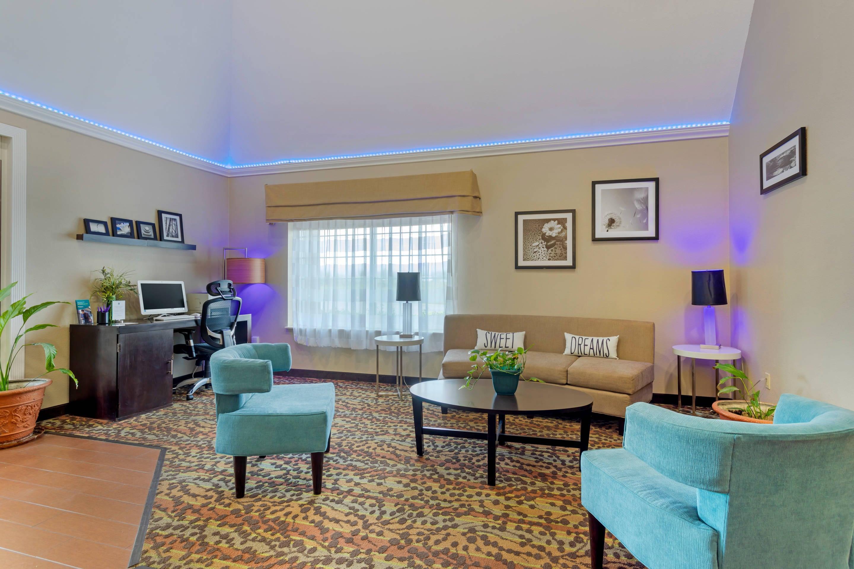 Lobby with sitting area