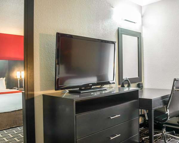 Suite - Comfort Suites Airport Nashville - I-40, Exit 216