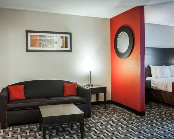 Suite - Comfort Suites Airport Nashville - I-40, Exit 216