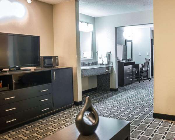 Suite - Comfort Suites Airport Nashville - I-40, Exit 216