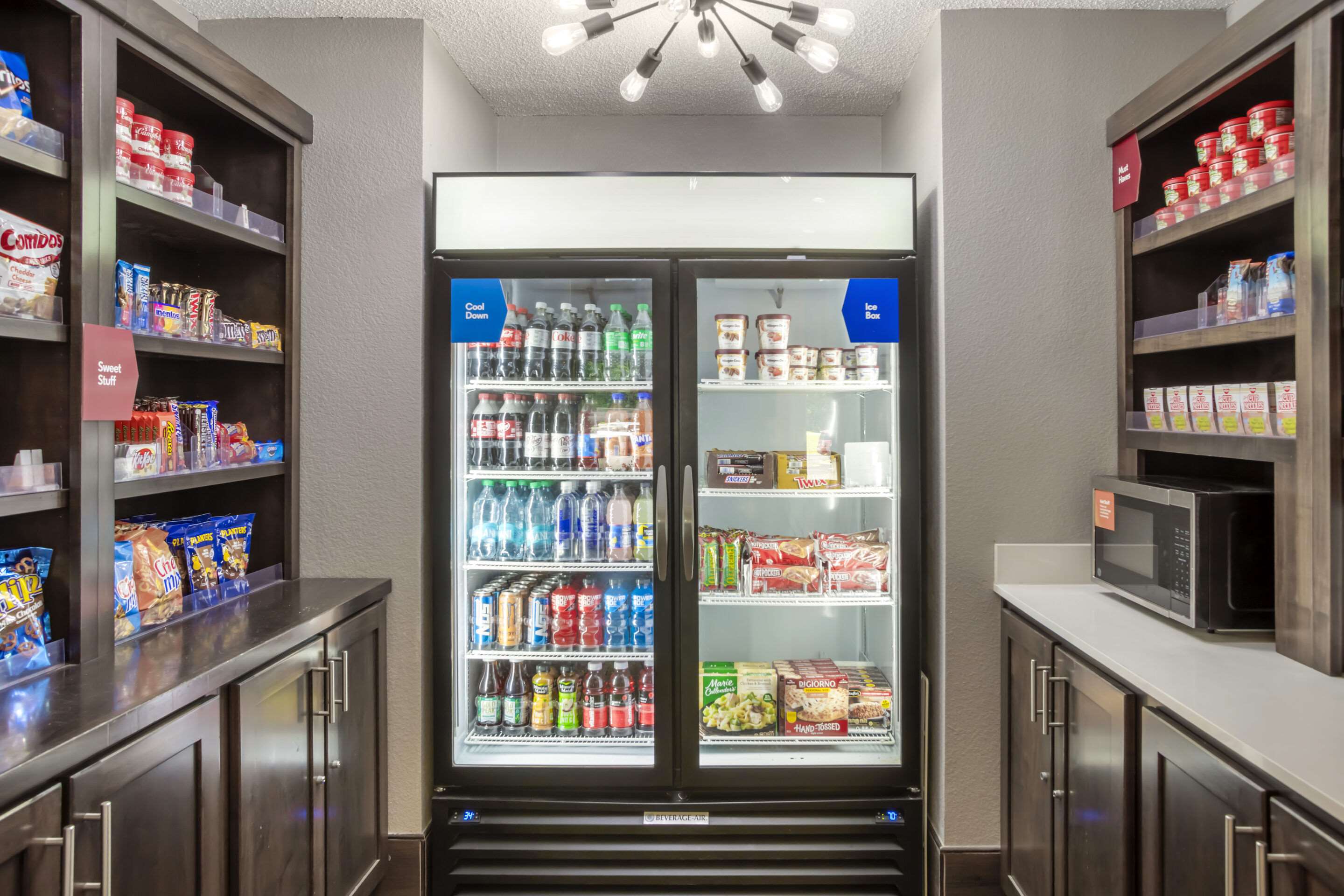 Hotel marketplace | Comfort Suites Airport