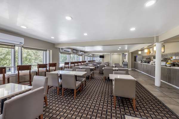 Amenities - Comfort Inn Vanderbilt Downtown Nashville - I-40 & I-65, Exit 209