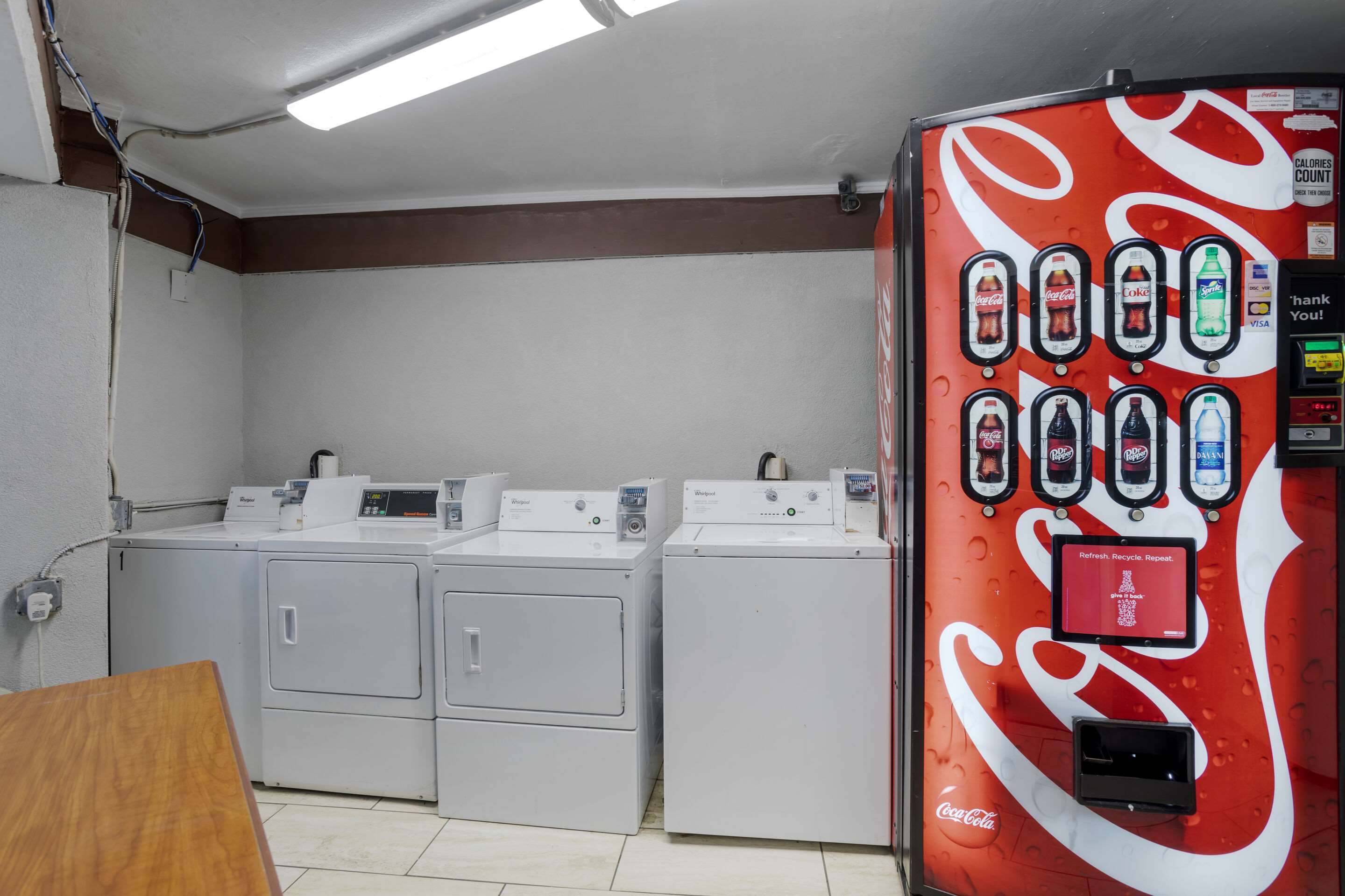 Guest laundry facilities | Comfort Inn Downtown Nashville/Vanderbilt