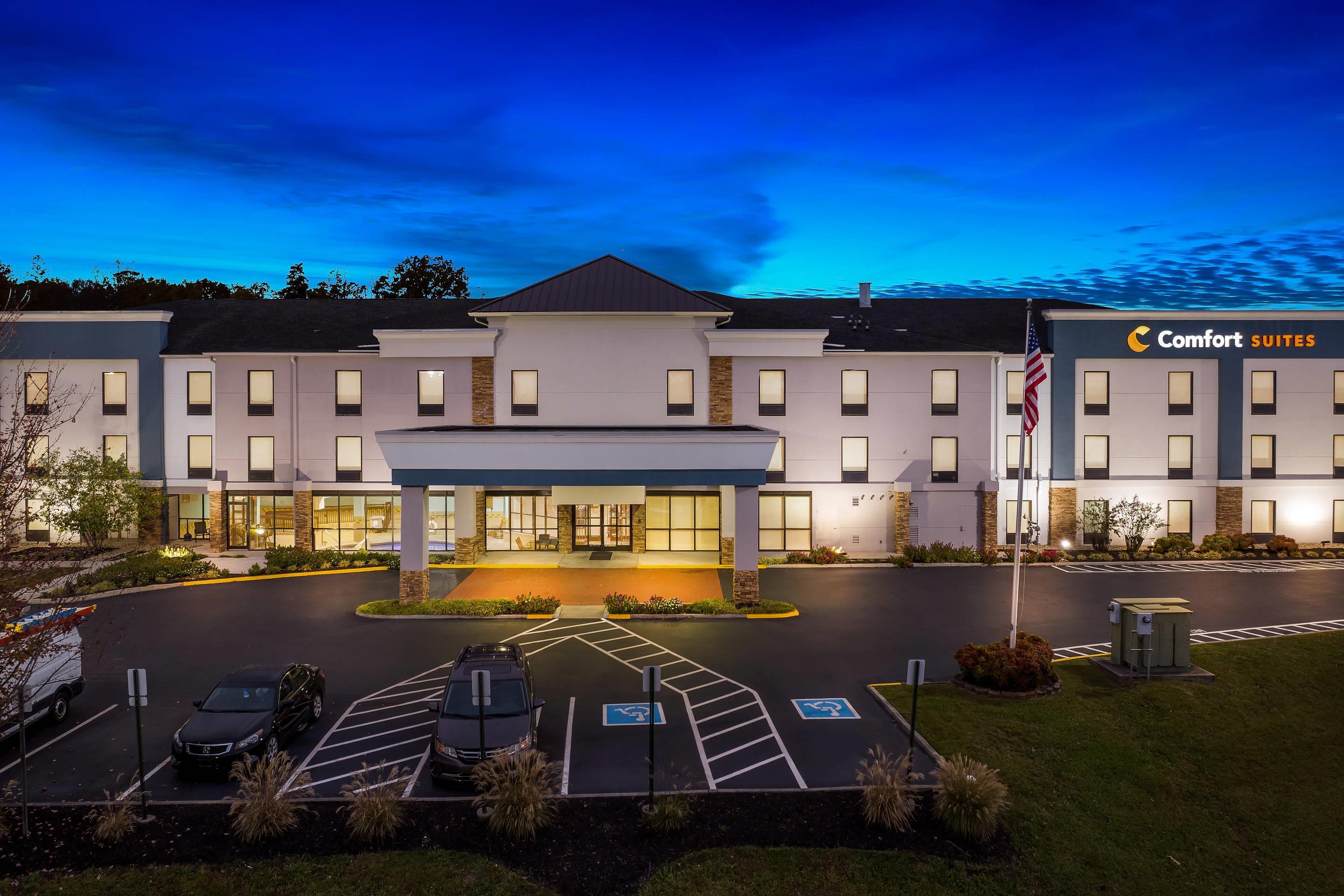 Twilight | Comfort Suites Knoxville West - Farragut