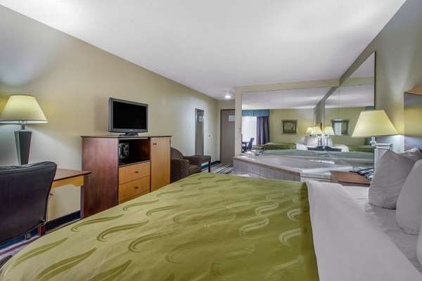 Suite - Quality Inn Bulls Gap
