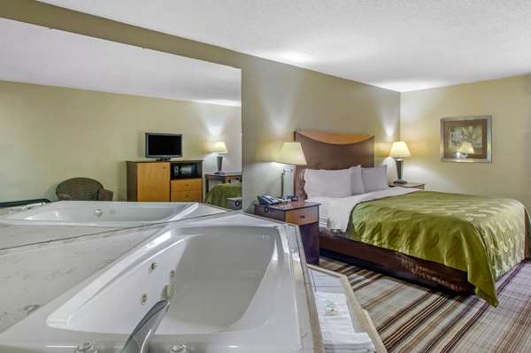 Suite - Quality Inn Bulls Gap