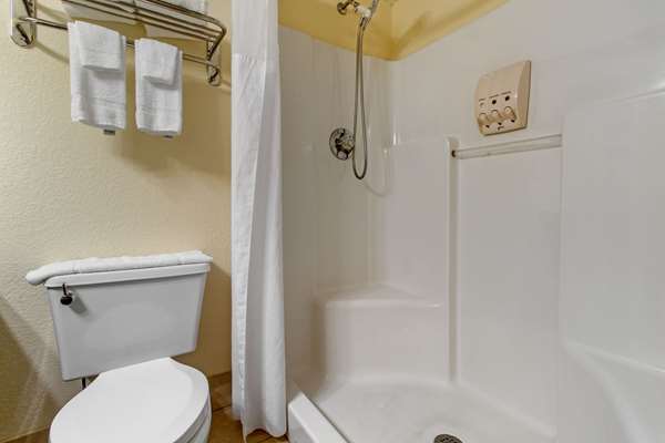 Suite - Quality Inn Bulls Gap