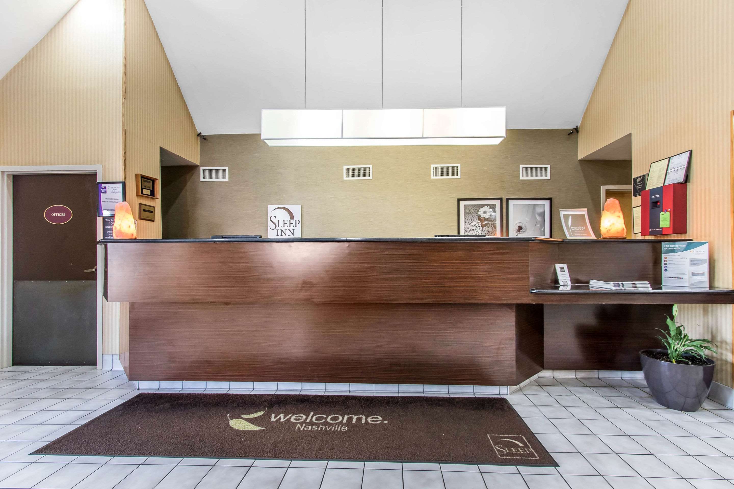 Front desk | Sleep Inn
