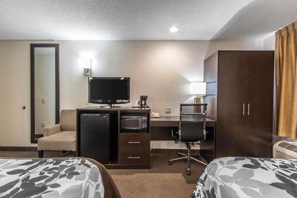  - Sleep Inn Airport Nashville - I-40, Exit 219