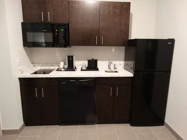  - Best Western Plus Richmond Inn