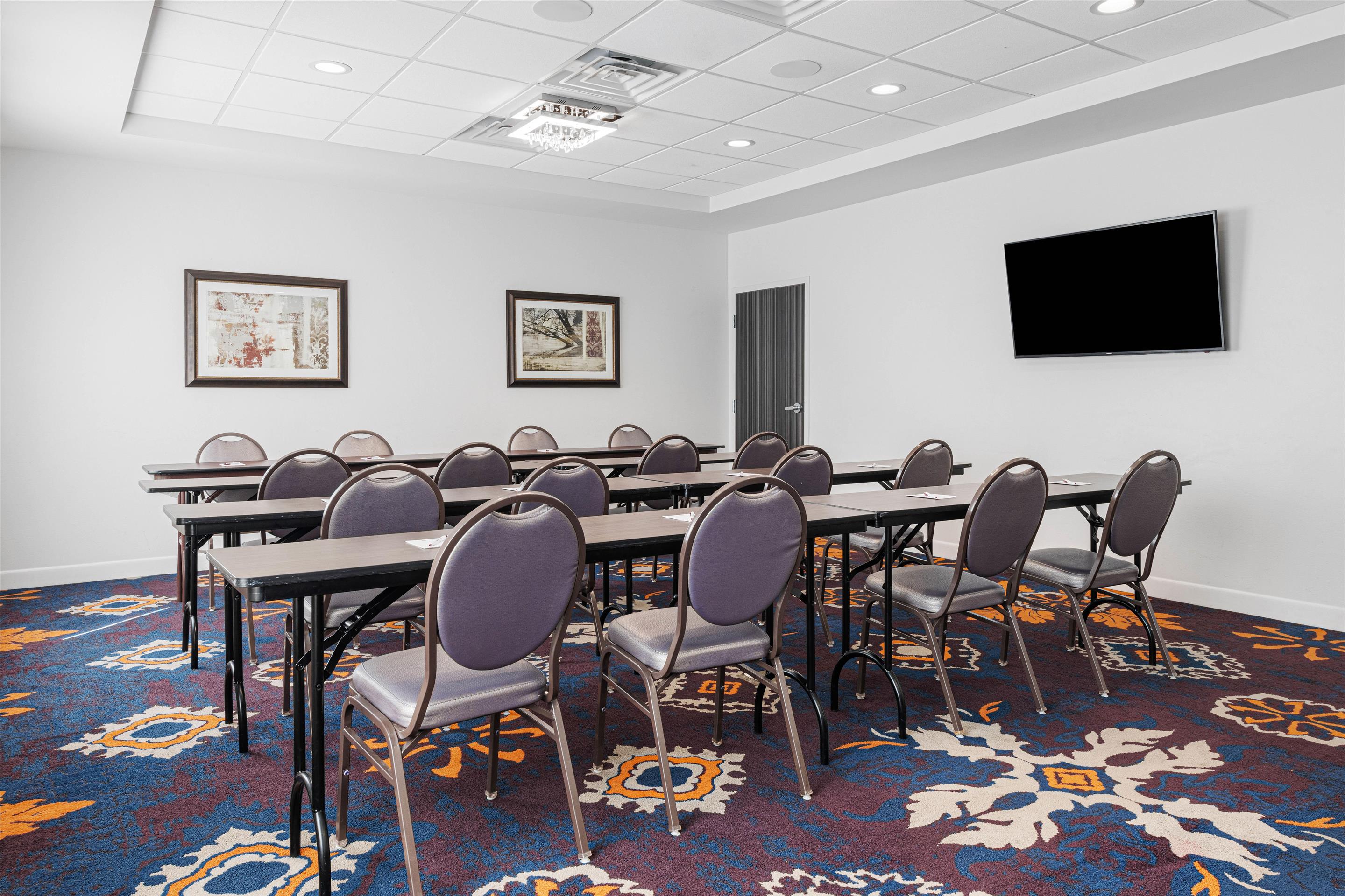 Meeting Room | Best Western Plus New Richmond Inn & Suites
