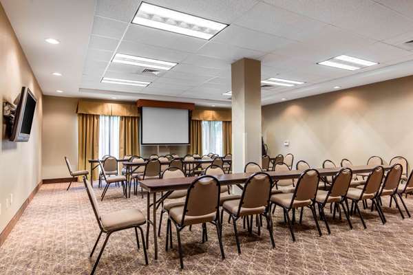  - Comfort Suites Murfreesboro