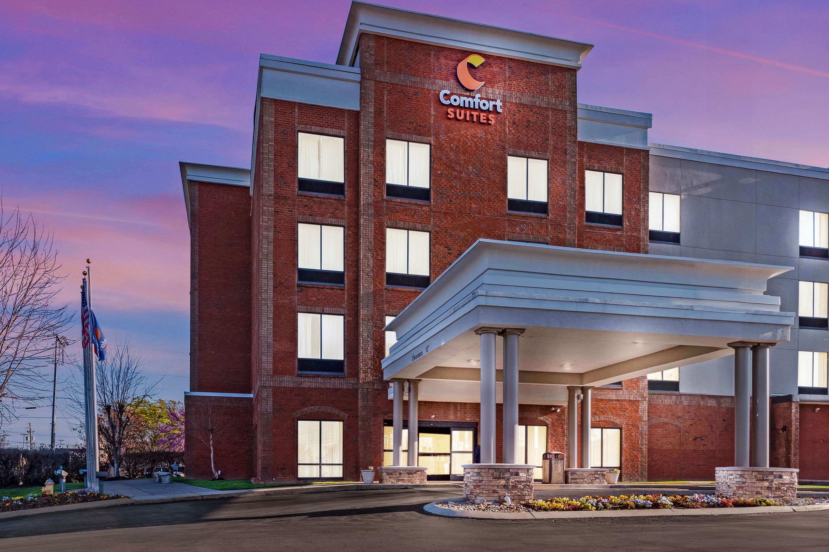 Twilight | Comfort Suites Murfreesboro