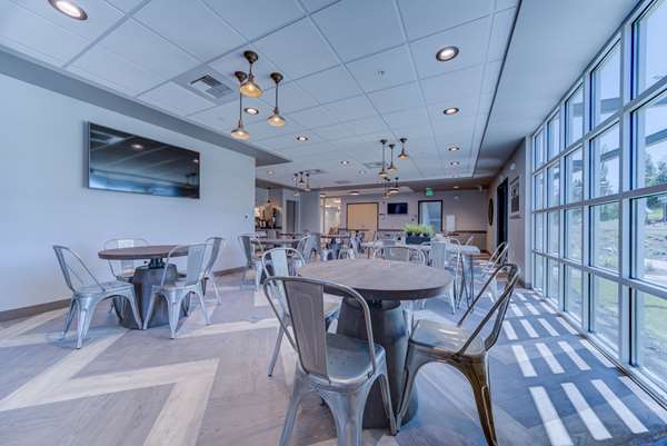 Amenities - Best Western Premier Peppertree Inn at Bend