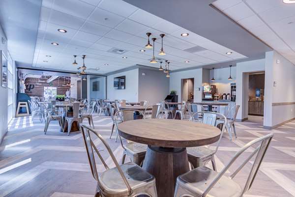 Amenities - Best Western Premier Peppertree Inn at Bend