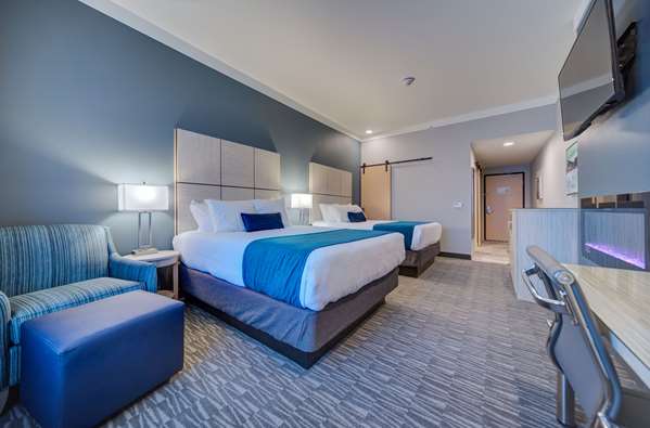  - Best Western Premier Peppertree Inn at Bend