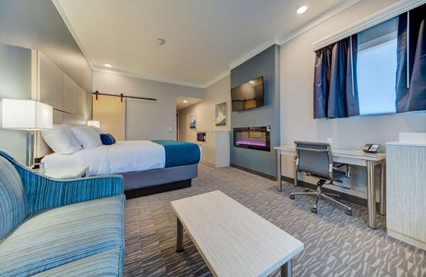  - Best Western Premier Peppertree Inn at Bend