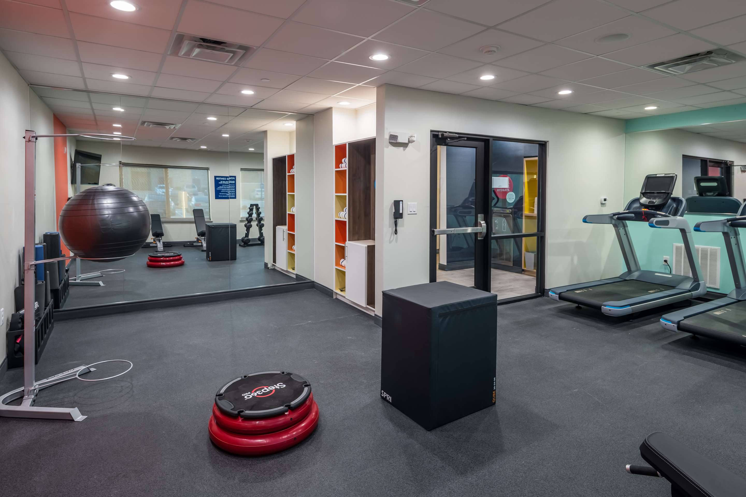 Health club fitness center gym | Tru by Hilton Garland Richardson