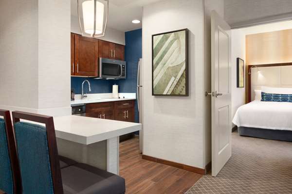  - Homewood Suites by Hilton Rosslyn Arlington - I-66, Exit 73