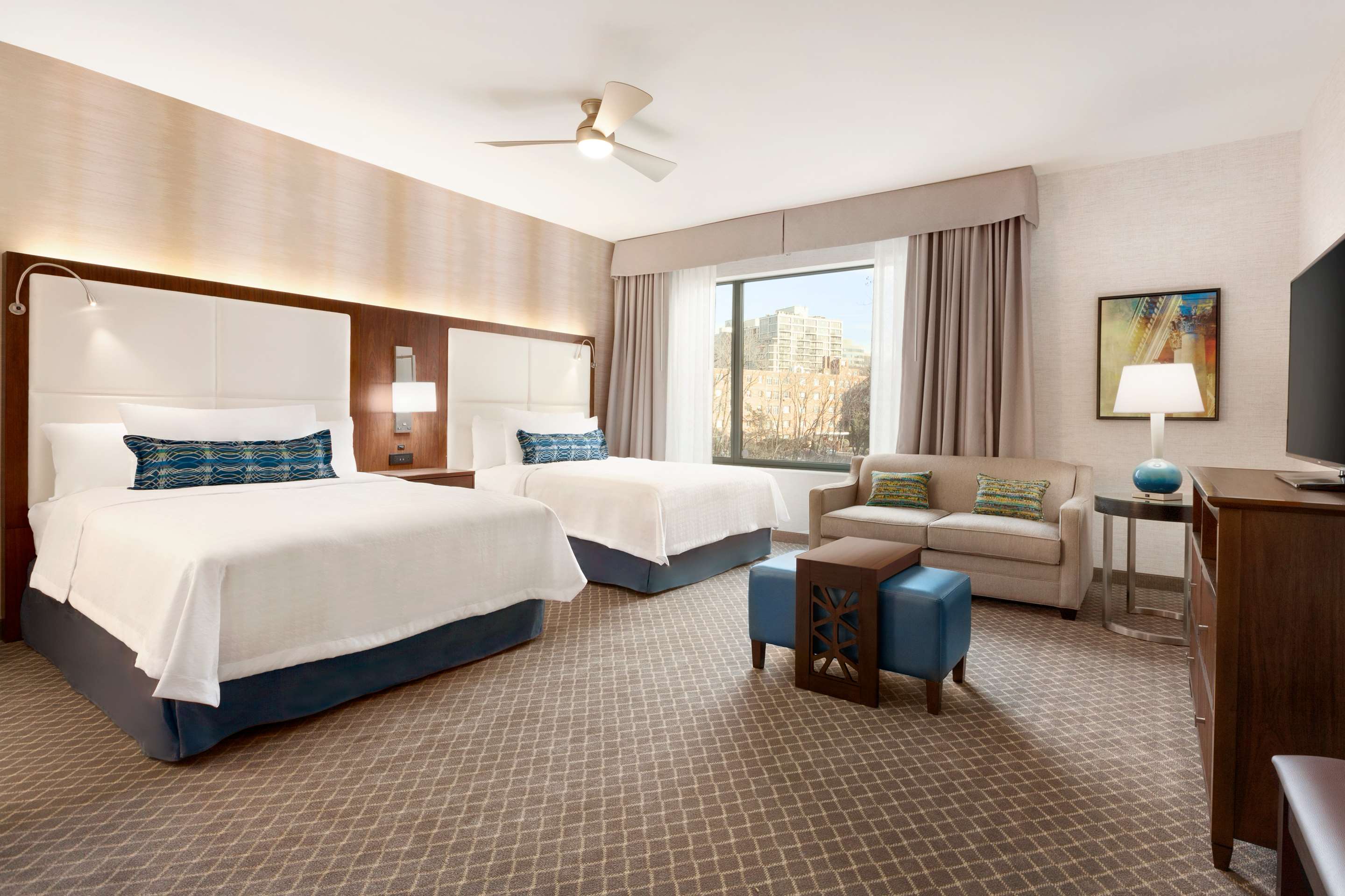 Guest room