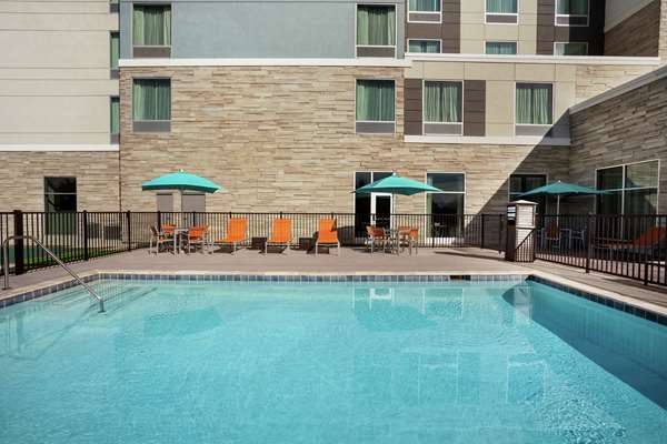 Pool - Homewood Suites by Hilton Civic Center Florence - I-95, Exit 160