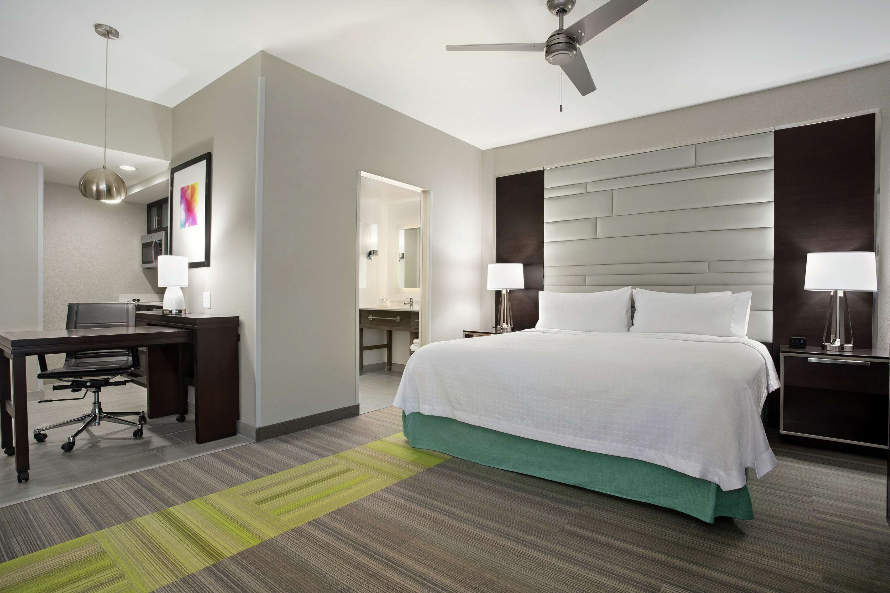 Guest room