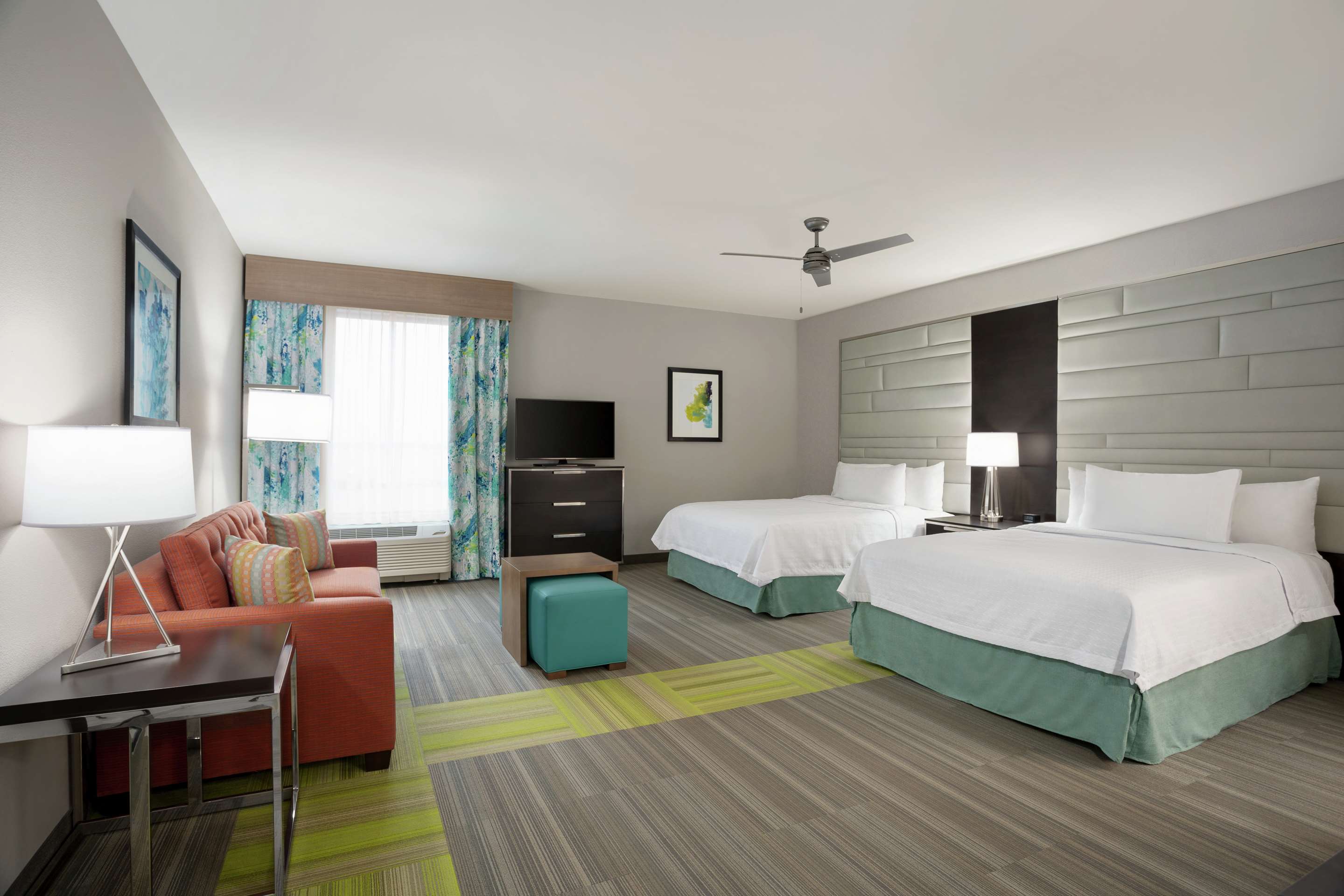 Guest room