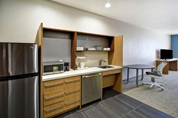  - Home2 Suites by Hilton Airport Oklahoma City - I-40, Exit 145