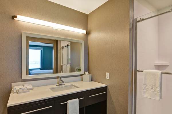  - Home2 Suites by Hilton Palmdale - CA 14, Exit 35