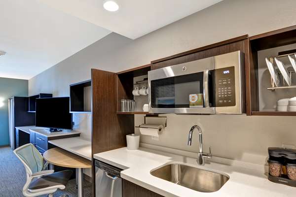  - Home2 Suites by Hilton Palmdale - CA 14, Exit 35