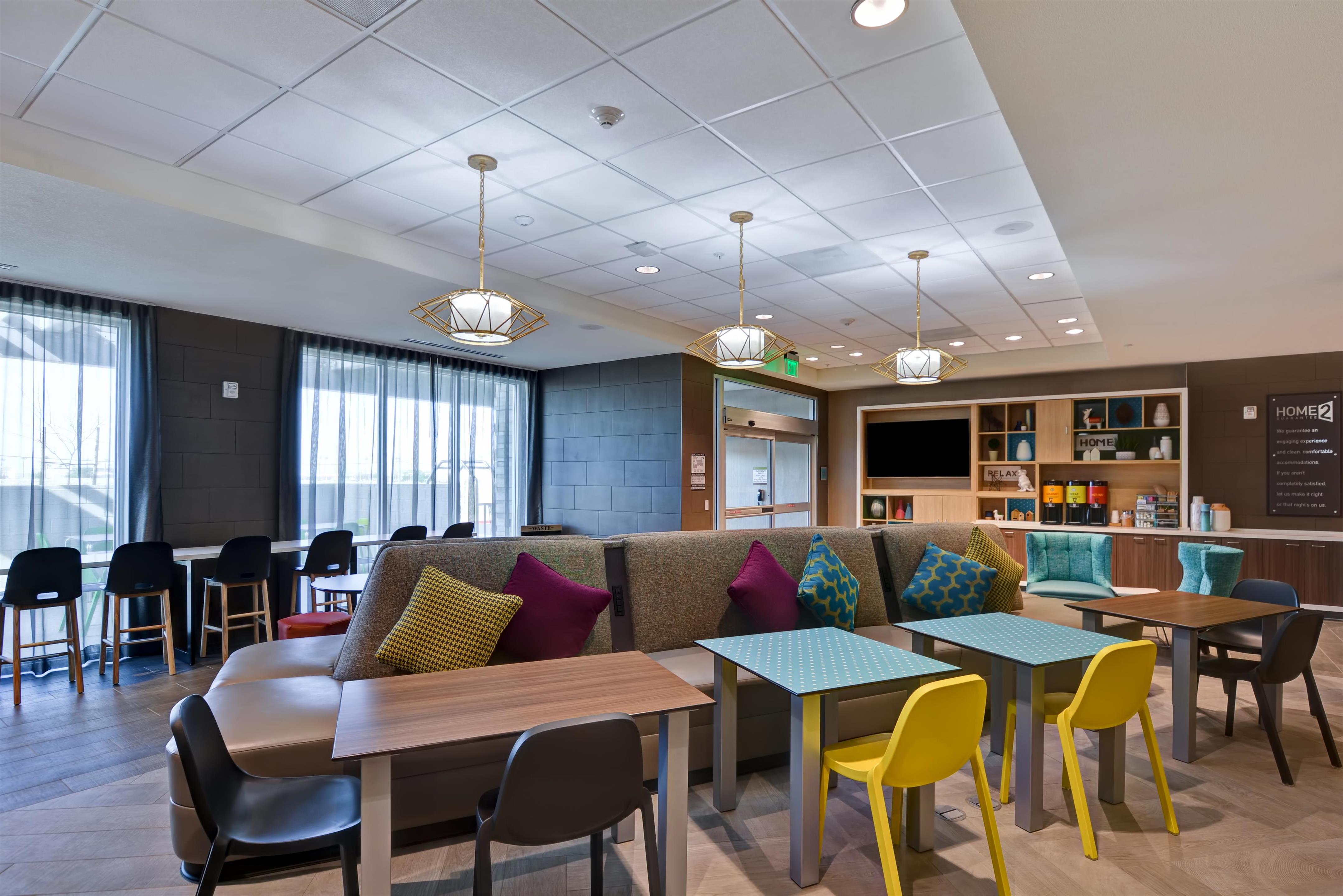 Lobby | Home2 Suites by Hilton Palmdale, CA