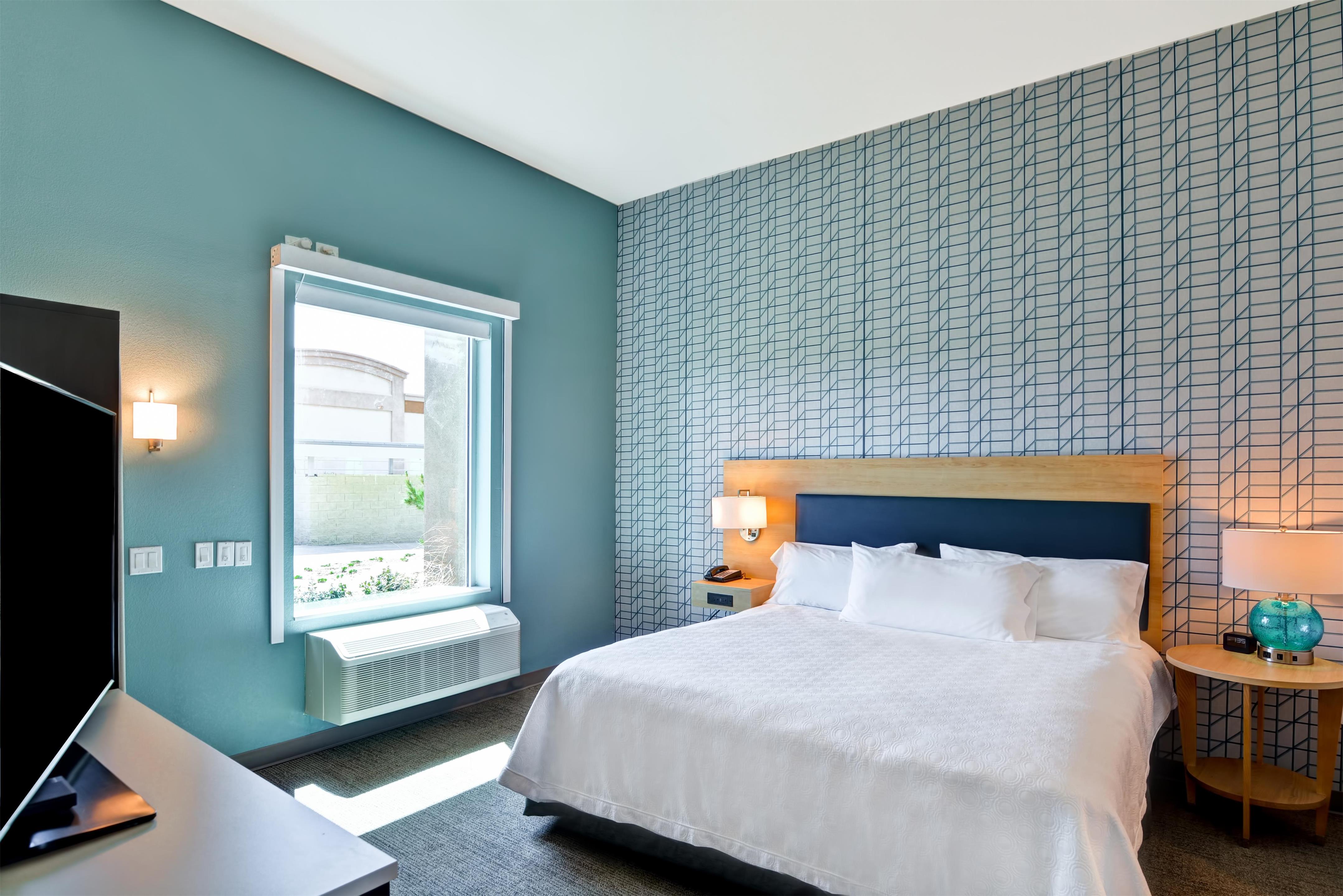 Guest room